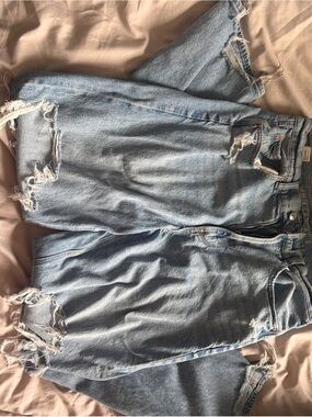 American Eagle Outfitters Light Blue Denim Jeans